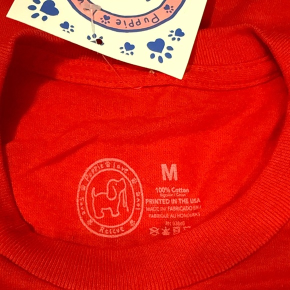 Red Puppie Love rooster Graphic T-Shirt - Picture 2 of 4